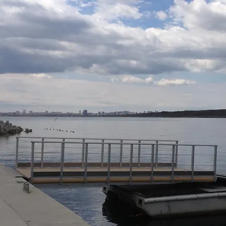 Διαμέρισμα Emona *