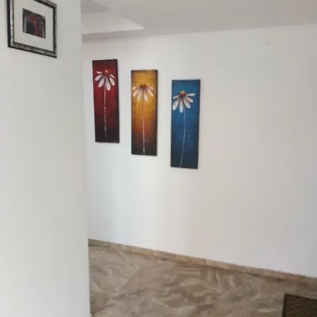 Emona Μπουργκάς